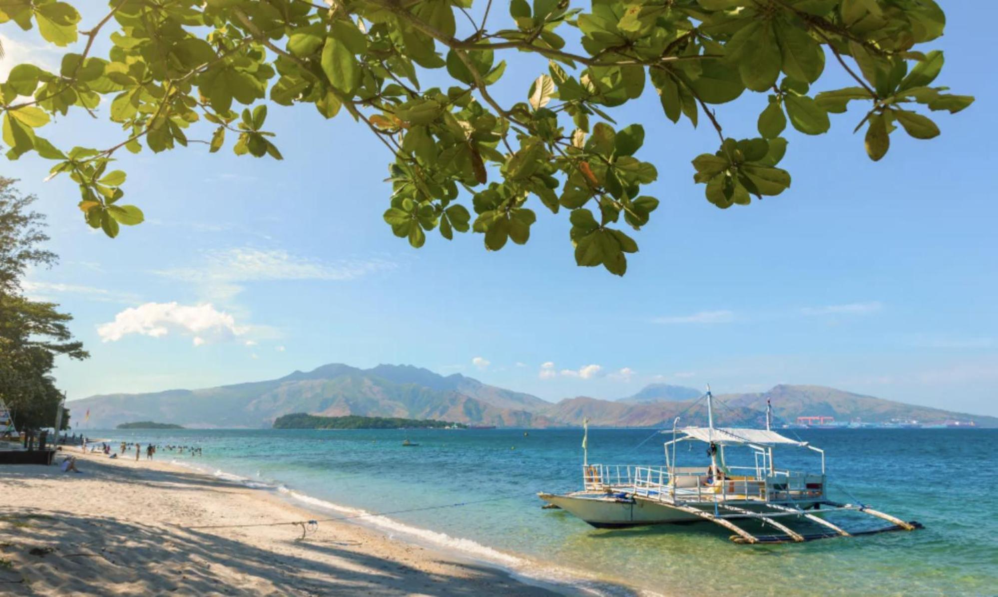 Reddoorz Plus @ Seaborne Hotel Subic Zambales Εξωτερικό φωτογραφία
