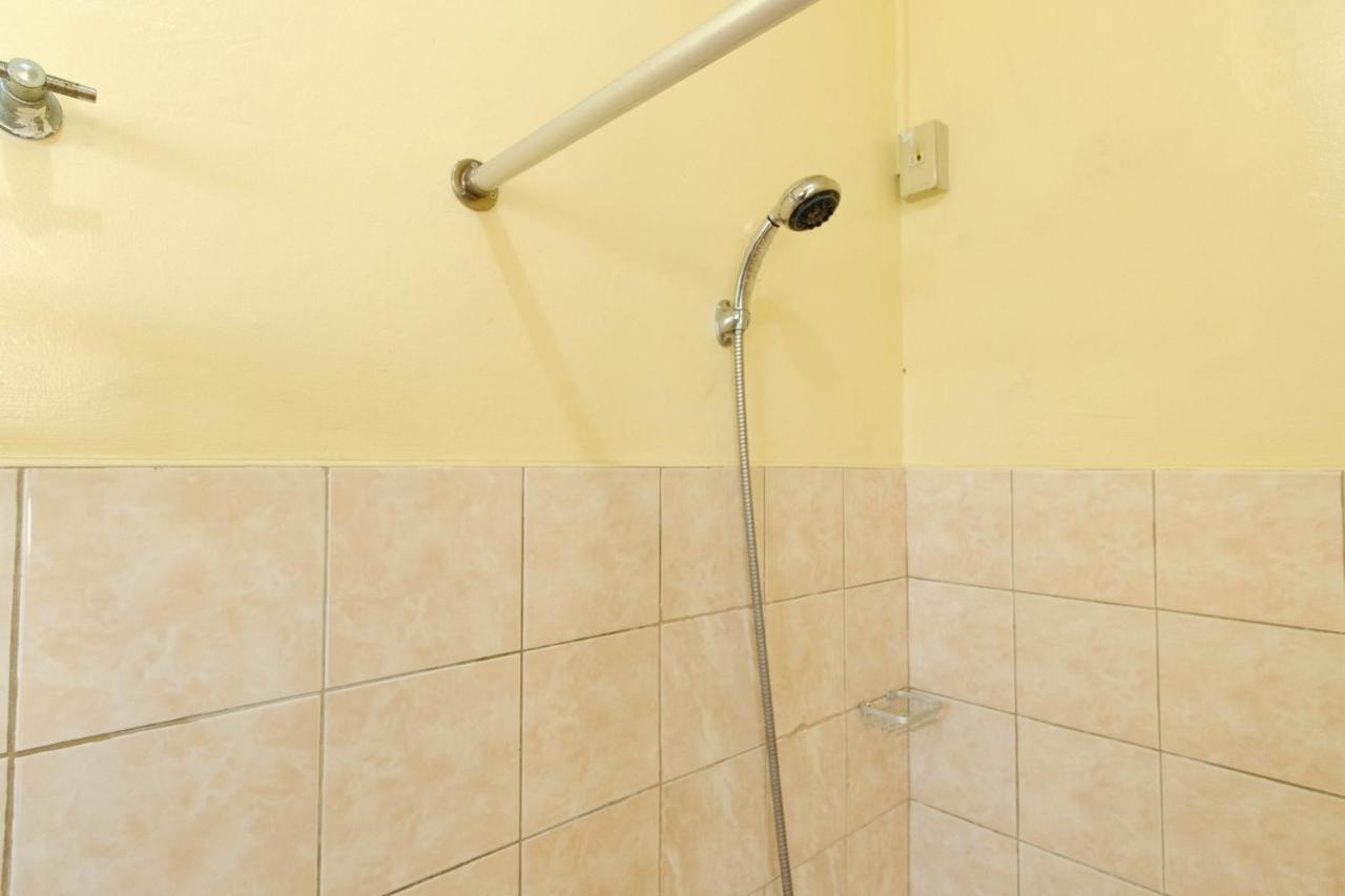 Reddoorz Plus @ Seaborne Hotel Subic Zambales Εξωτερικό φωτογραφία